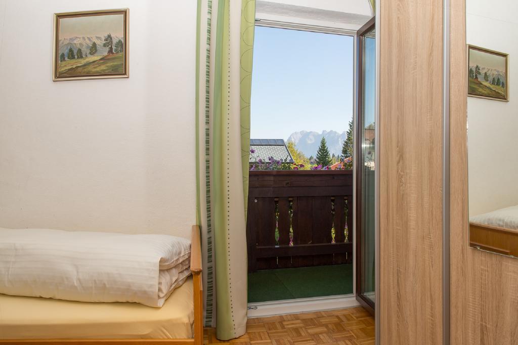 Haus Steinroeschen Seefeld no Tirol Exterior foto
